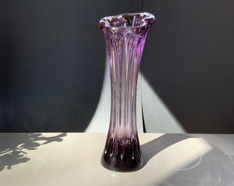 Purple-violet GLASS VASE Vintage Purple Colored Glass Vase Vintage