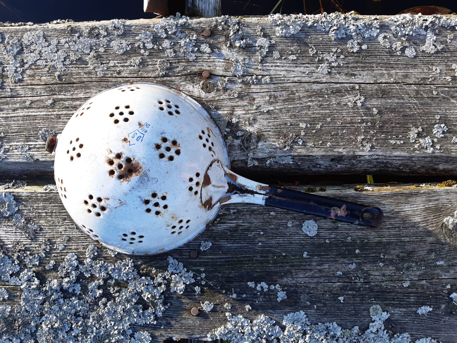 Rusty Colander Vintage Enamel Colander, Rusty Farmhouse Kitchen Decor, USSR 1970s - Etsy