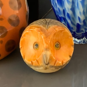 Vintage Carved Alabaster Carved Stone Owl Head With Glass-platic Eyes, Marble Alabaster Stone Owl,  Paperweight, symbol of wisdom