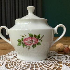 Sugar bowl with lid, porcelain sugar bowl with roses decal , vintage, Riga Latvia factory RPR, the 70s
