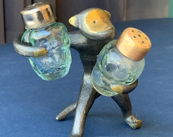 Antique bronze monkey sculpture Walter Bosse monkey figurine Brass ring holder (# 44 )