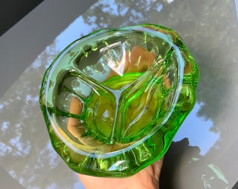 Vintage green glass bowl or  ashtray, the 70s