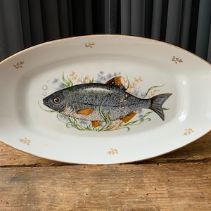 Fish serving plate, Riga porcelain factory, fish decal,vintage from the 70s