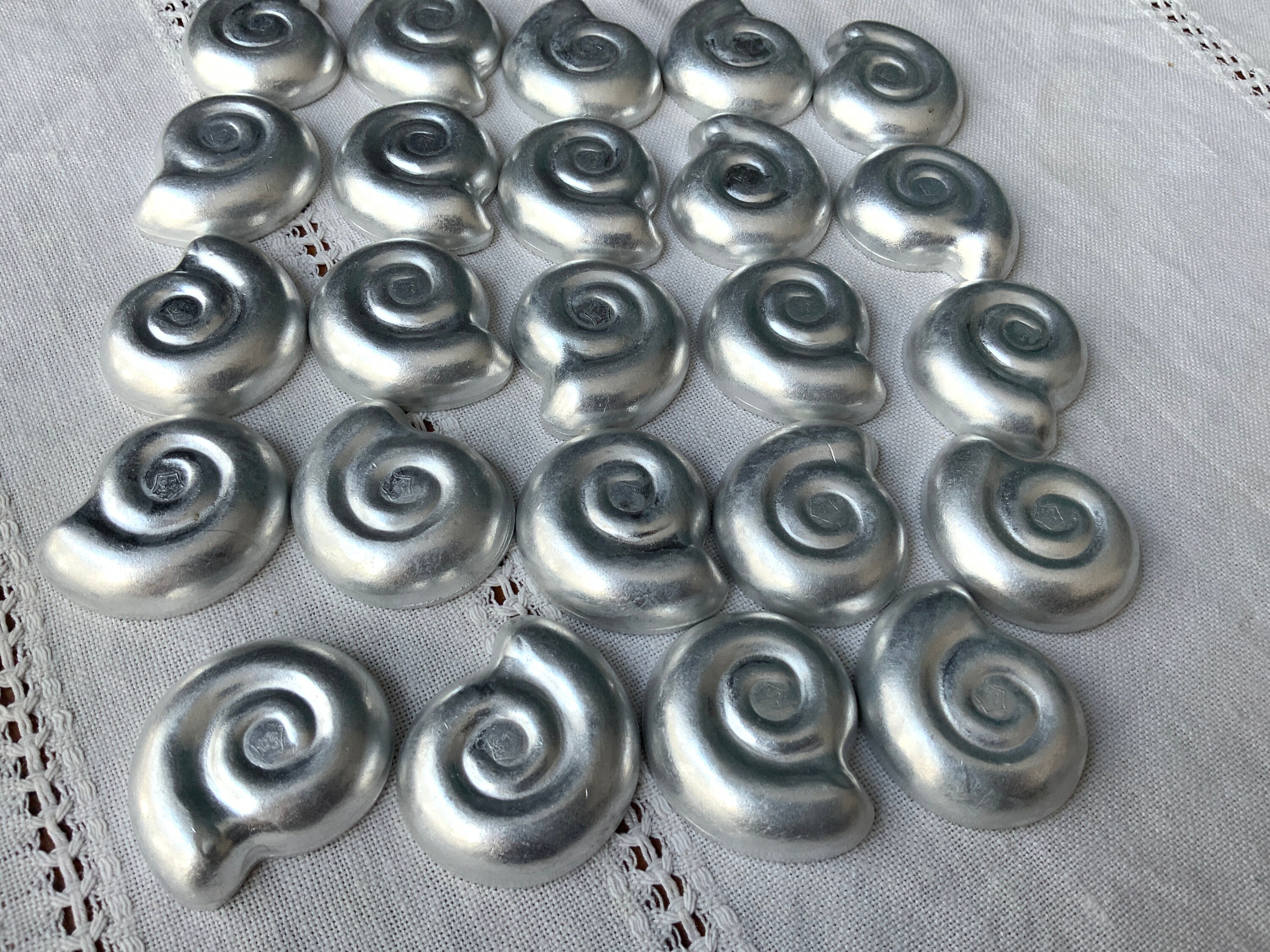 Selected BAKING SHELL　ベーキングシェル　貝殻　レア　レトロ 貝型コキール シェル皿 ステンレス 1枚 TA318