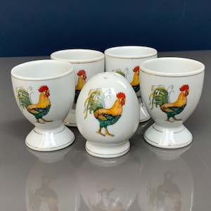 Set of 5 Chicken Egg Cups & Salt Cellar. Ceramic Hen Egg Holders and Condiment Dispenser. Collectible Vintage Pottery Breakfast Tableware