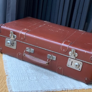 Vintage brown Suitcase shabby suitcase old brown trunk, retro traveling bag