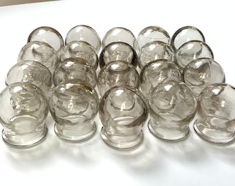 Vintage medicinska koppburkar i glas - Set om 20 - Tillverkad i Sovjetunionen
