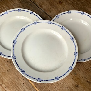 3 plates Antique Villeroy and Boch Germany Dresden Blue rim Dinner Plate,  mark 1870s to 1907 Vintage Boch Blue White