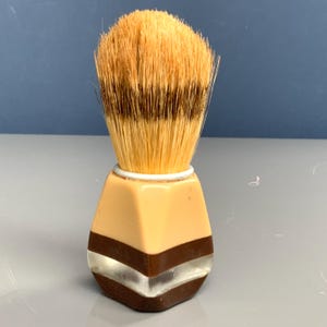 Antique Men’s Grooming Accessory, Vintage DDR Shaving Brush Handle, a Wet shave brush handle for men, Bakelite shaving product, Shave brush