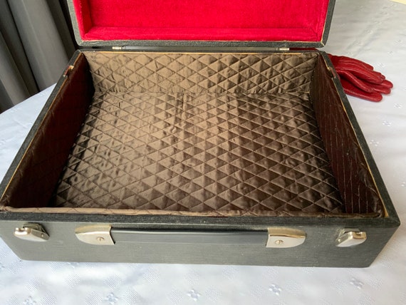 Old big wood Suitcase, travel bag shabby suitcase… - image 5