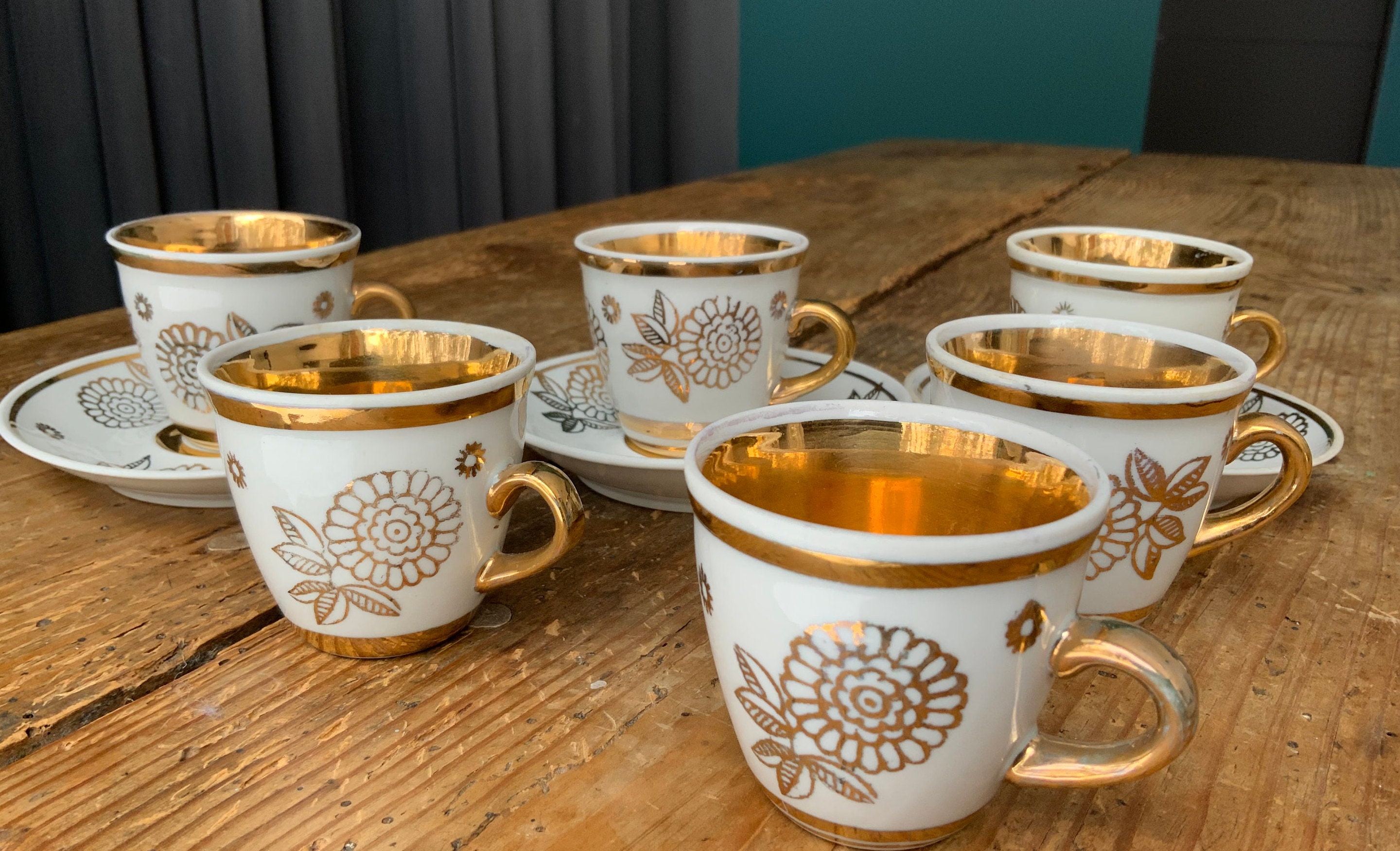 Service à café à décor de fleurs dorées en véritable porcelaine PF