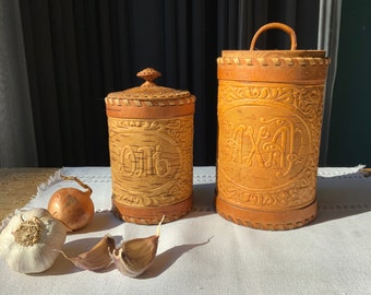 Leather Wood Birch Bark design, Salt and sugar Containers, Set of 2, Rustic kitchen decor, retro style.