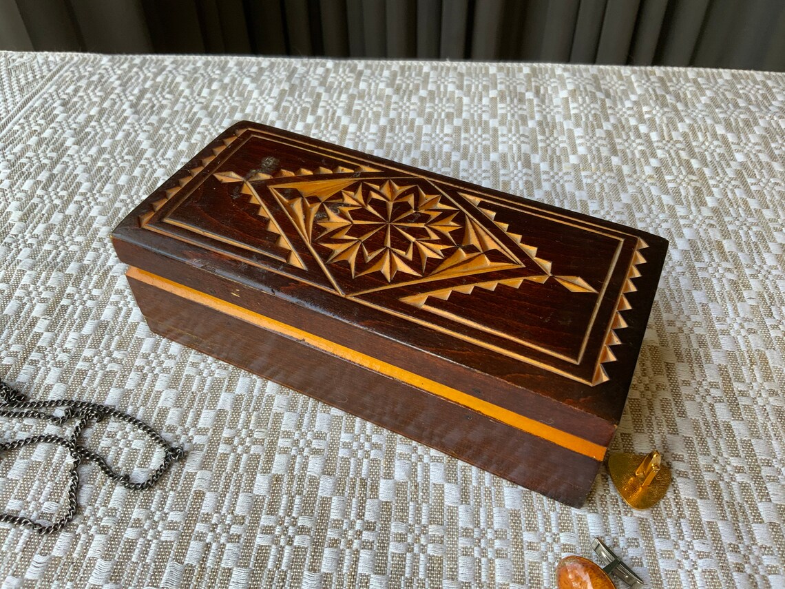 Vintage geschnitzte große Holzkiste Nähkasten Aufbewahrung | Etsy