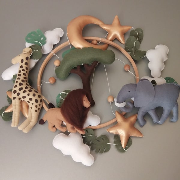 Safari mobile baby, safari mobile, animals boy decor, nursery mobile, felt Africa giraffe, lion, elephant zebra. Crib mobile monstera leaves