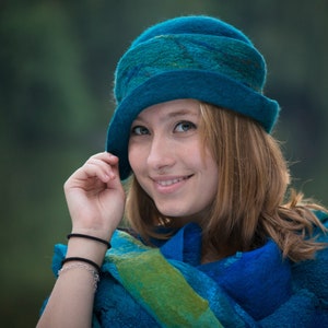 Blue felt cloche hat, Felt hat merino wool winter hat, felted flower vintage hat, Cloche hat women, 1920s cloche hat, Church hat with scarf