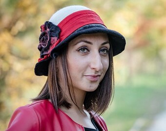 Felt Cloche Hat for Women, Womens Winter Cloche Hat, 1920s  display picture 2