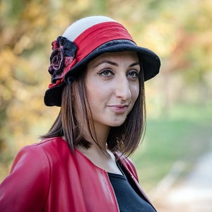 Felt Cloche hat for women, Womens winter cloche hat, 1920s cloche hats, NUNO FELT Formal hat, bucket winter hats women, women christmas gift
