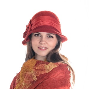 Nuno felted bucket hat, Red Womens felt cloche hat, Ladies felted hat, Felted wool cloche hats, Women&#39;s wool hat lady, Felt hat for women