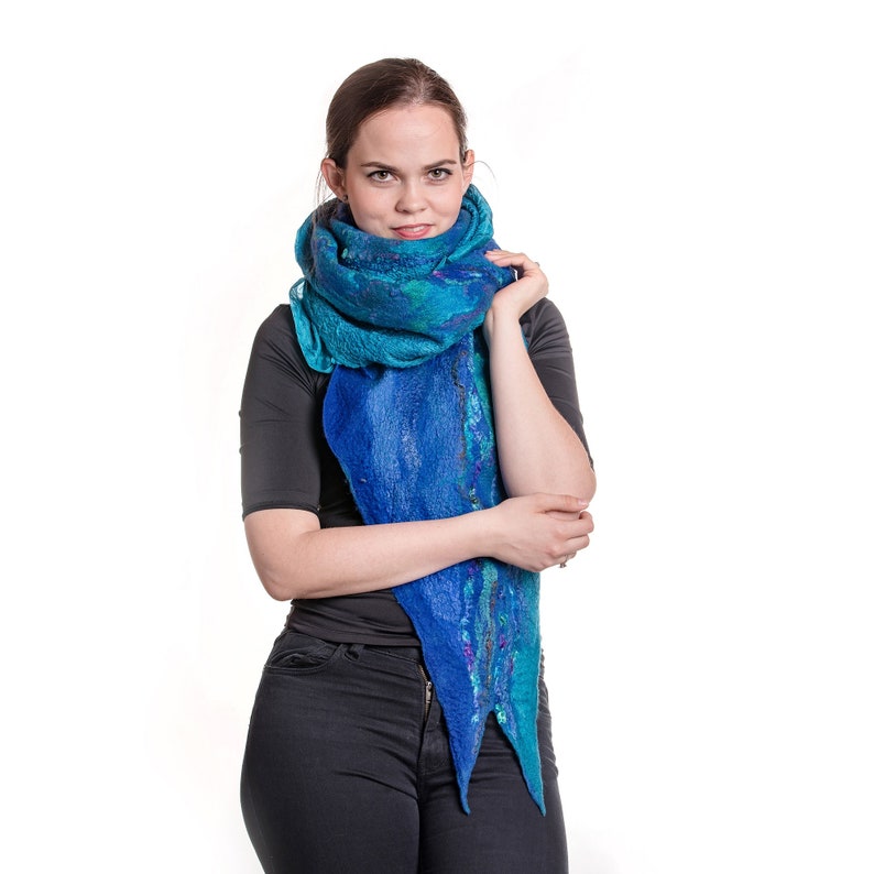 Blauer gefilzter Schal für Frauen, weicher großer Wollschal Nuno gefilzter Schal für den Winter, gefilzter Schal, Wollschal Decke Frauen Bild 4