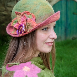 CLOCHE HAT women, Custom hat wide brim hat women, 1920s hat 1930s hat Vintage style felt cloche hat,Church hat winter hat for 30th birthday