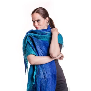 Blauer gefilzter Schal für Frauen, weicher großer Wollschal Nuno gefilzter Schal für den Winter, gefilzter Schal, Wollschal Decke Frauen Bild 2