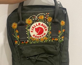 Broderad original Fjällräven Kånken miniryggsäck