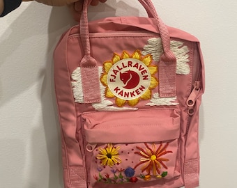 Broderad original Fjällräven Kånken miniryggsäck