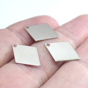 0.5 x 12 x 17 mm , Silver Tone  Diamond  Findings  - 1 Hole