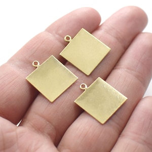 0.5 x 16 x 19 mm , Raw Brass  Square  Shape Blanks  - 1 Hole - 16