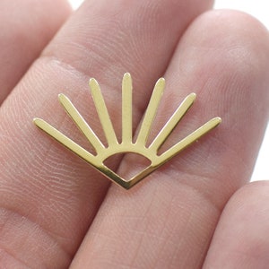 0.8 x 16 x 24  mm , Sun Shape Raw Brass Charms