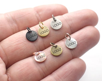 Personalisierter Schmuck Logo Charms - Personalisierte Logo Charms - SchmuckAnhänger Charms - 0,8 x 8 mm - SchmuckEtikettEn