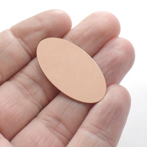 0,8 x 19 x 35 mm, amuletos de forma ovalada de cobre crudo - Sin agujero