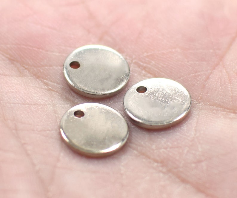 1 x 10 mm Silver Color Stamping Disc Round 1 Hole Findings