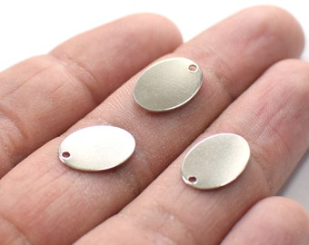 0.5 x 10 x 14  mm , Silver Tone Oval  Shape Charms - 1 Hole