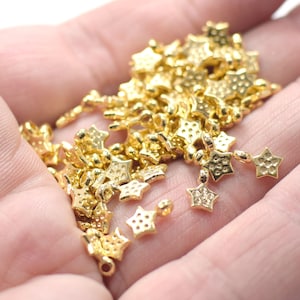 5 x 8 mm , 24K Shiny Gold Plated Tiny With Handles Star Findings -  Hole 1.8 mm  -  NF0026