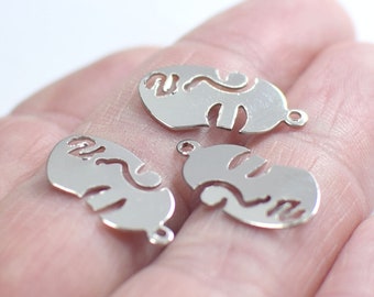 0.5 x 10.5 x 20 mm , Silver Tone  Face Charms - 1 Hole