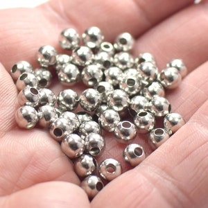 5 mm ,  Silver Tone  Round  Ball Beads - Hole 2 mm