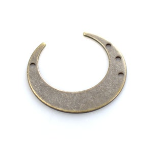 0.8 x 28 x 30 mm ,Antique Brass Crescent Shape Charms -  4 Hole