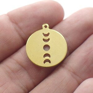 0.8 x 18 x 21 mm , Raw Brass Round Phases Of Moon Charms  - Round  1 Hole  Findings