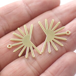 0.8 x 19 x 25  mm , Half Sun Shape Raw Brass Charms - 1 Hole