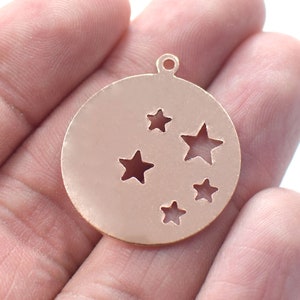 0.8 x 25 x 28 mm ,  Raw Copper Round  ( Star )  Findings  - 1 Hole