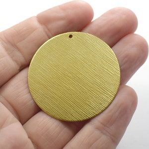 0,8 x 40 mm, Rohmessing strukturierte Runde Scheibe Erkenntnisse - Runde 1 Loch Erkenntnisse