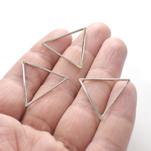 1 x 27 x 27  mm  , Silver Tone  Triangle  Ring  Shape Findings