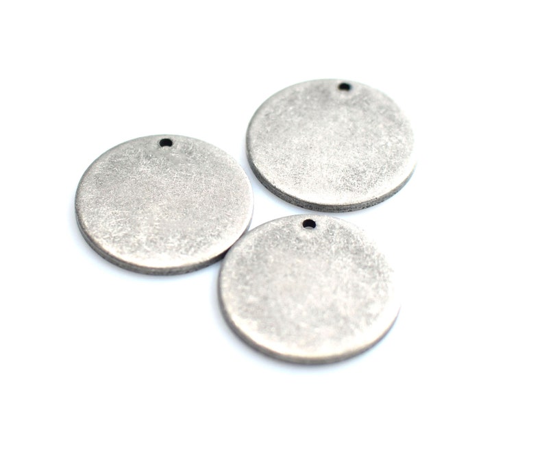 Antique Silver Round Stamping Disc - Round 1 Hole Findings , 1.5 X 22 ...
