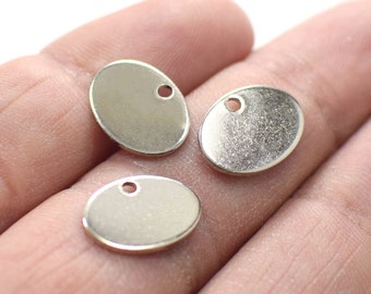 0.5 x 10 x 14  mm , Silver Tone Oval  Shape Charms - 1 Hole