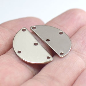 0.8 x 12.5  x 25 mm , Silver Tone  Semi Circle  Charms  - 4 Hole