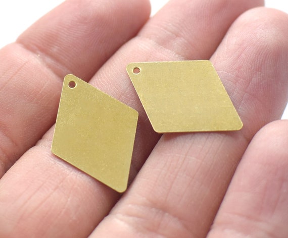 0.5 x 16.5 x 24 mm Raw Brass Diamond Findings 1 Hole