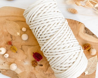 1 pelote 150 gr coton pour macramé ou tricot-crochet blanc