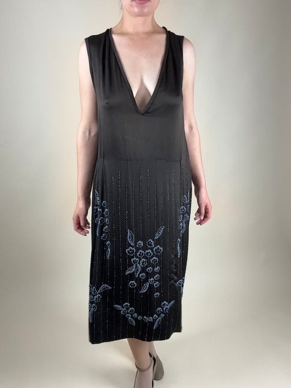 M 1920s Silk Beaded Dress | Antique Authentic Fla… - image 9