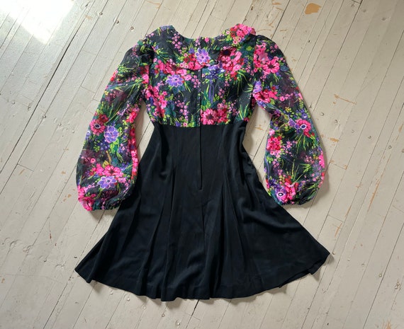 M Vintage 60s Mini Dress Sheer Ruffle Top Deadsto… - image 7